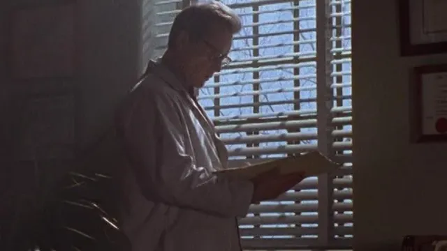 Кадры из сериала За гранью возможного / Внешние пределы (1995)