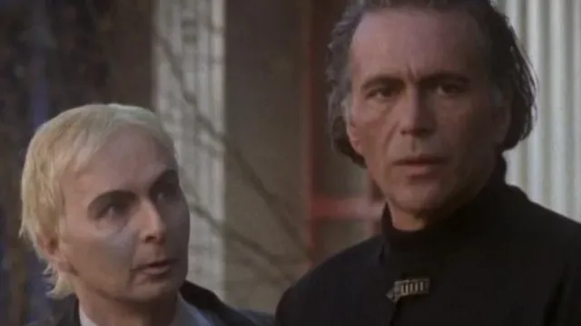 Кадры из сериала За гранью возможного / Внешние пределы (1995)