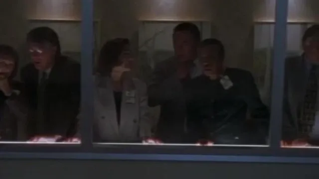 Кадры из сериала За гранью возможного / Внешние пределы (1995)
